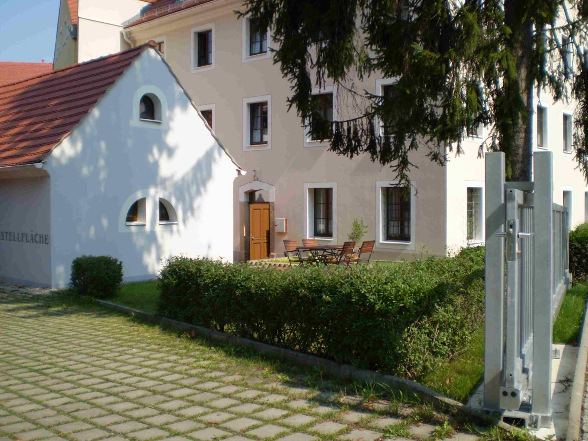 Garni Hotel Zum Hothertor Гёрлиц Экстерьер фото